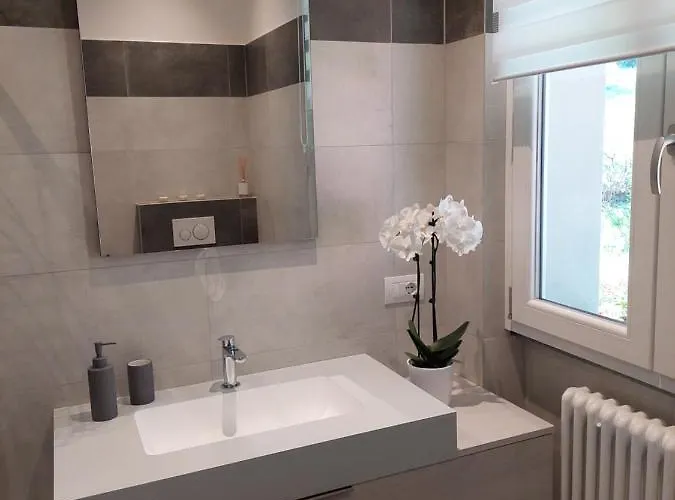 Perla Del دومازو